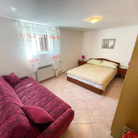 Apartmani Leonarda Jadranovo Luaran gambar